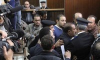 Egyptian criminal court withdraws from Muslim Brotherhood trial