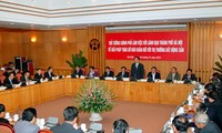 Primer ministro llama a transparentar el mercado inmobiliario de Hanói