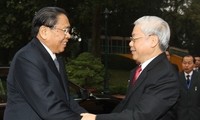 Vietnam y Laos fortalecen sus relaciones tradicionales