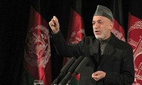 Líder afgano critica contactos secretos de EEUU y Talibán