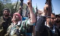 Critica comunidad internacional entrega de armas a oposición siria