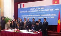 Vietnam y Francia por fortalecer cooperación económica