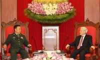 Máximos dirigentes vietnamitas reciben a alto funcionario militar de China