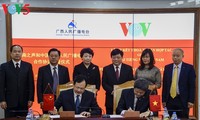 La VOV y la Radio Popular de Guangxi firman un nuevo tratado de cooperación