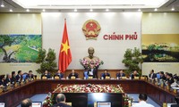 Gobierno vietnamita urge a renovaciones en todo el sistema político