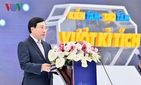 Vicepremier vietnamita asiste al décimo aniversario de Samsung