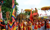 Tradicional festival de la casa comunal de Tra Co