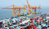 Premier vietnamita dirige medidas para promover la producción y la exportación
