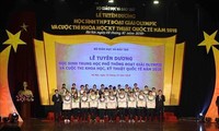 Honran a los alumnos vietnamitas con logros en las Olimpiadas regionales e internacionales de 2018