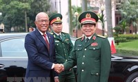 Vietnam y Filipinas fortalecen la cooperación en defensa