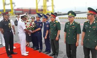 Buque militar de la India visita Da Nang