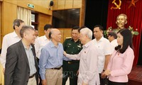Máximo líder vietnamita se reúne con votantes de Hanói