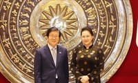 Prensa surcoreana destaca visita del presidente parlamentario Park Byeong-seug a Vietnam