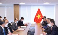 Presidente vietnamita dialoga con gerentes de corporaciones estadounidenses