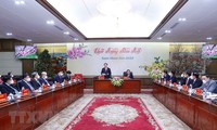 Presidente del Parlamento de Vietnam trabaja con las autoridades de Hai Phong