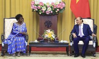 Presidente de Vietnam recibe a la secretaria general de la Organización Internacional de la Francofonía