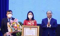 El presidente de Vietnam otorga la Orden de Trabajo de tercera categoría a Cu Chi 