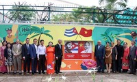 Inauguran la pintura mural sobre la amistad especial entre Vietnam y Cuba