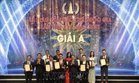 Entregan Premio Nacional de Prensa de Vietnam