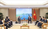 Primer ministro vietnamita recibe al embajador del Reino Unido