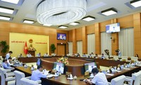 Comité Permanente del Parlamento debate planes para implementar resoluciones sobre educación y energía