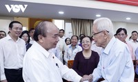 Presidente de Vietnam se reúne con votantes en Ciudad Ho Chi Minh