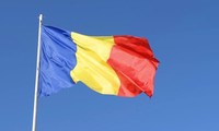 Dirigentes vietnamitas felicitan a Rumania por su Día Nacional