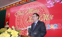 Presidente del Parlamento visita Quang Binh