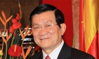 Destaca el presidente vietnamita logros del desarrollo socio-económico en 2011