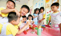 Gobierno vietnamita explica leyes contra el maltratado infantil