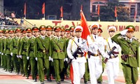 Líder político de Vietnam resalta construcción de fuerzas policiales