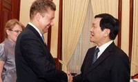 Dirigentes vietnamitas y rusos promueven mayor cooperación petrolera