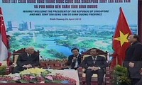Presidente singapurense visita provincia de Binh Duong, Vietnam