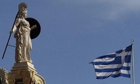 Grecia efectúa elecciones generales anticipadas