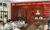Premier Nguyen Tan Dung despeja dudas de electores sobre varios temas