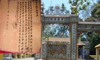 Preservación y desarrollo de archivos antiguos en casas comunales de Hue