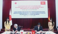 Japón promueve inversión en Vietnam