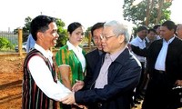 Dirigente partidista de Vietnam examina situación socio-económica en Dac Nong