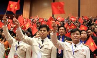 Líder partidista de Vietnam pondera papel de jóvenes en construcción nacional