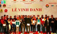 La Voz de Vietnam venera a personas bondadosas