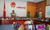 Discute gobierno vietnamita tareas socioeconómicas para 2013