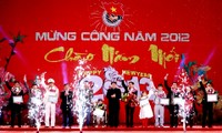 Jóvenes de Hanoi se dan las manos por una capital rica y civilizada