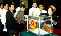 Por garantía de derechos legislativos la votación de confianza en Vietnam