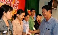 Ciudad Ho Chi Minh presta atención a vida obrera 
