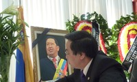 Líderes vietnamitas comparten pesar con Pueblo venezolano 