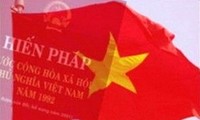 Vietnam continúa recopilando ideas a la enmienda constitucional