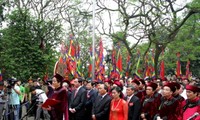 Localidades de Vietnam rinden homenaje a sus ancestros