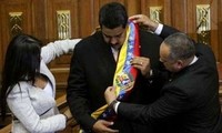 Nuevo mandatario de Venezuela toma de posición