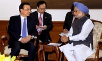 El primer ministro chino visita la India