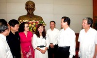 Premier trabaja con la Asociación de Periodistas vietnamitas